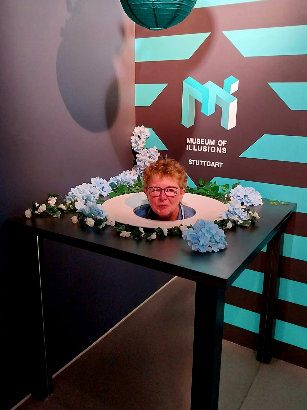 Ulla, die Frau die auch ohne Körper noch lächelt